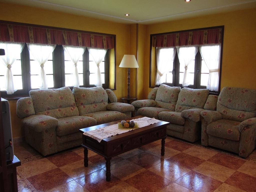 Vivienda Sampedri Villa Santillana del Mar Bilik gambar